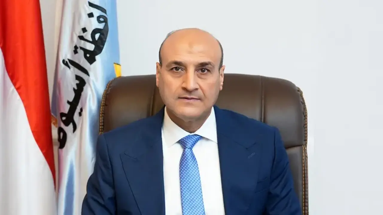 محافظ أسيوط يرفع درجة الاستعداد بكافة القطاعات لمواجهة الطقس السيء حتى الخميس